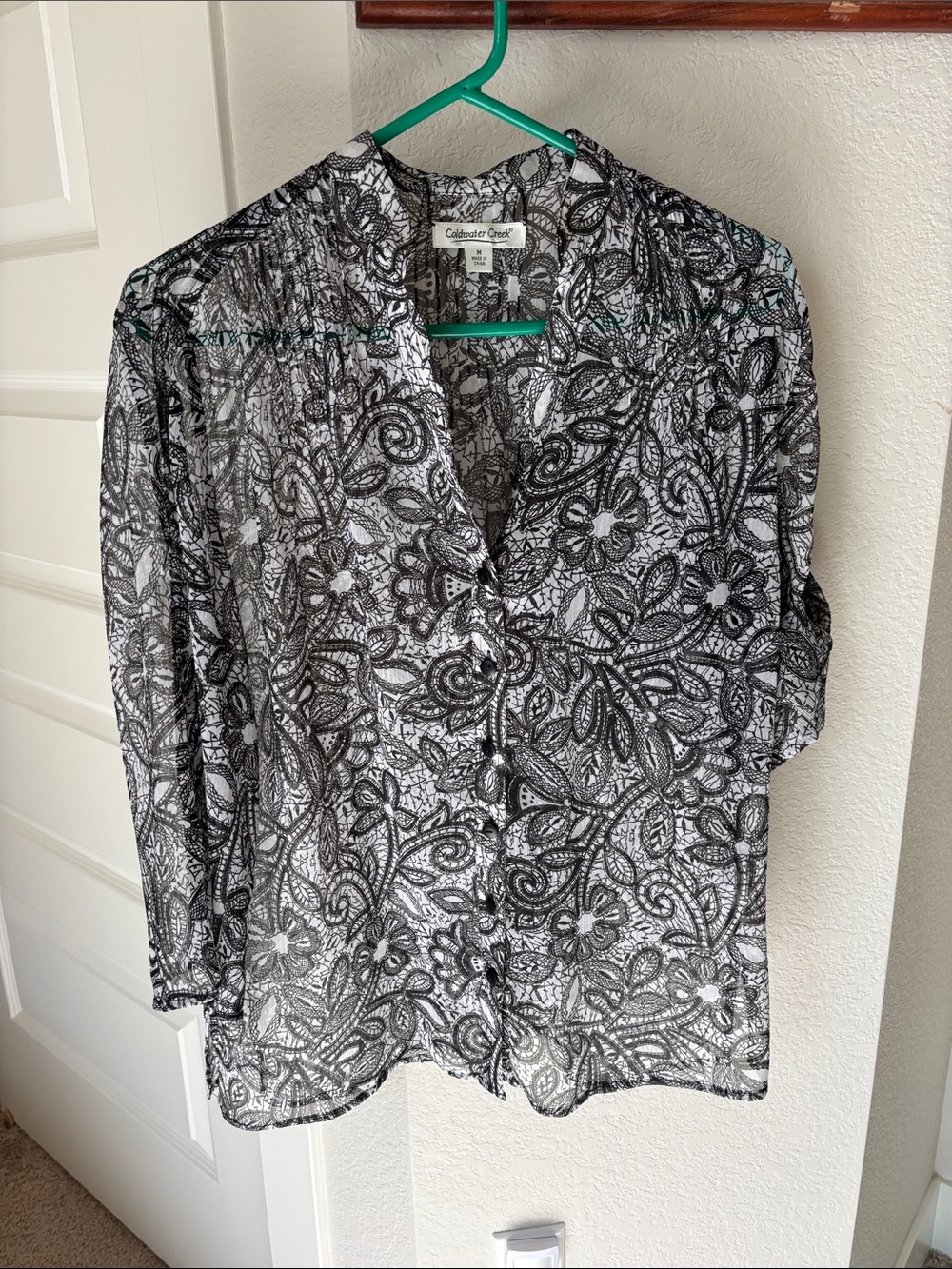 Coldwater Creek Black & White Paisley Sheer Button-Up Blouse Ladies M